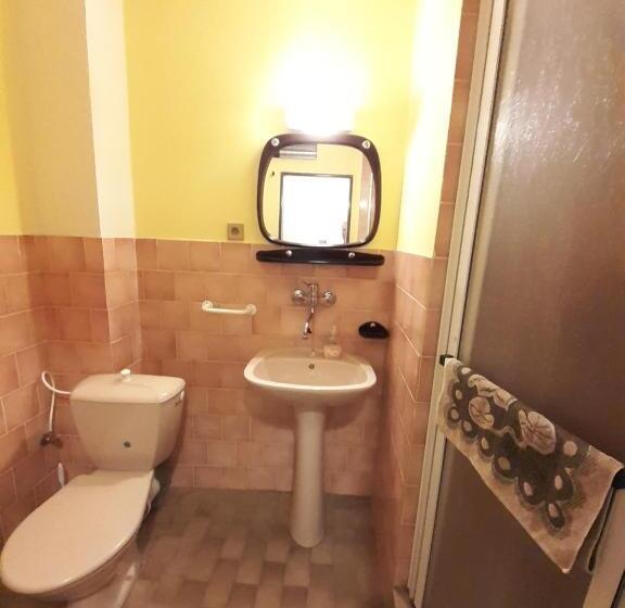 标准间, Penzion U Dubu