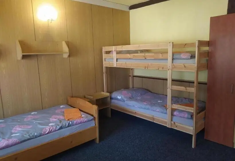 スタンダード４人部屋, Penzion U Dubu