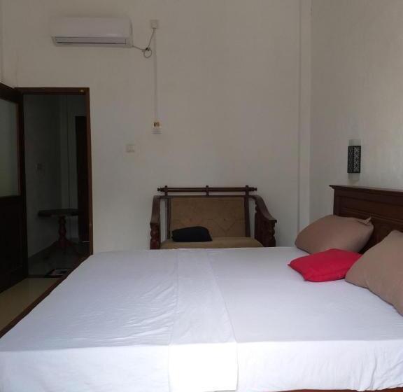 Номер Стандарт Вид на Сад, Villa Sunrise