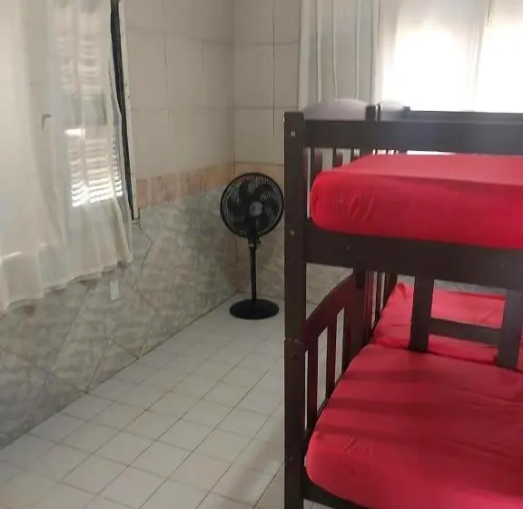 Sviitti, Pousada E Hostel Lua De Tomate