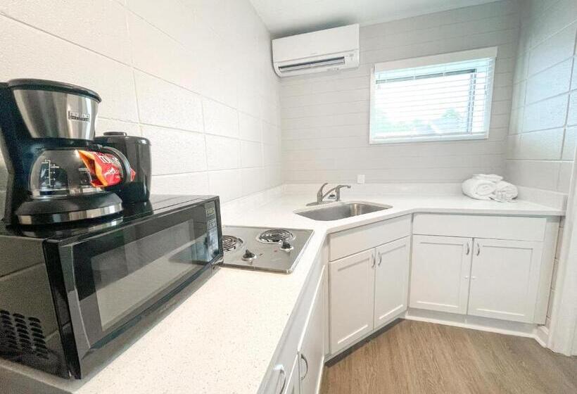 غرفة ديلوكس, The Grand Regal Resort