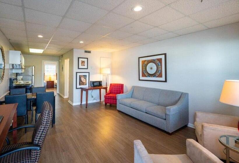 غرفة ديلوكس, The Grand Regal Resort