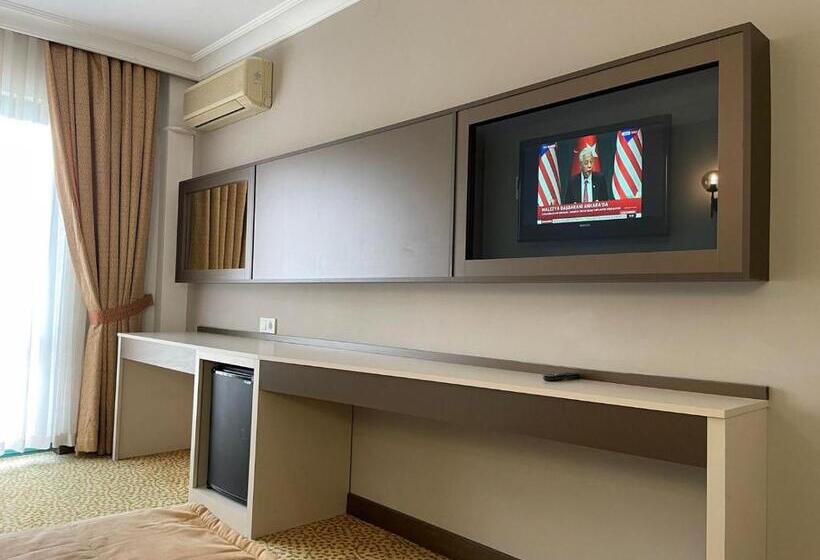 غرفة قياسية مطلة على المدينة, Sefa Hotel 1 çorlu