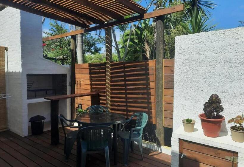 بنگله خانوادگی, Sonho Meu La Paloma Beach House