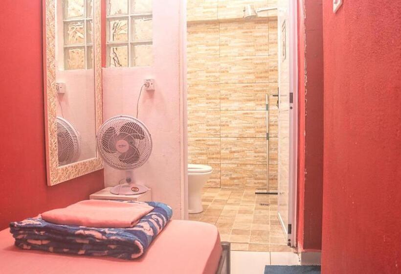 ジュニアスイート, Ubatuba Wild Hostel