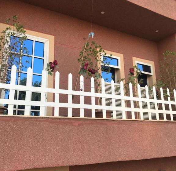 침실 1개 아파트, أرائك رسلان Araik Raslan