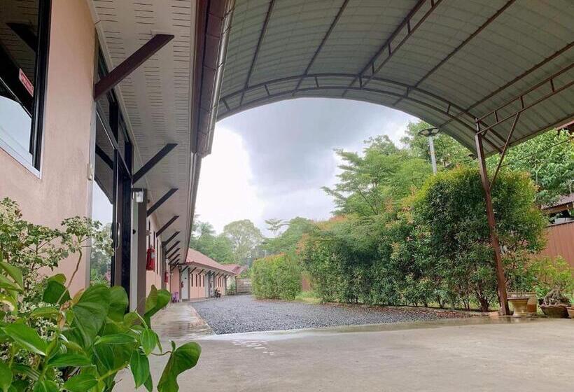 اتاق استاندارد, พร้อมหทัย รีสอร์ท Promhathai Resort