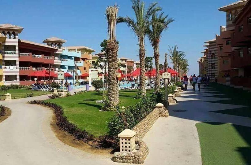 استودیو خانوادگی, Porto South Beach