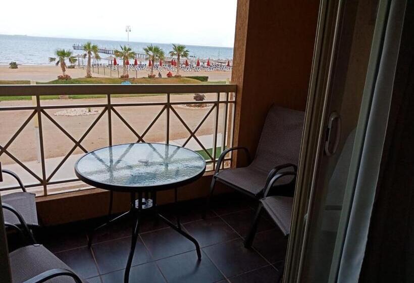 استودیو خانوادگی, Porto South Beach