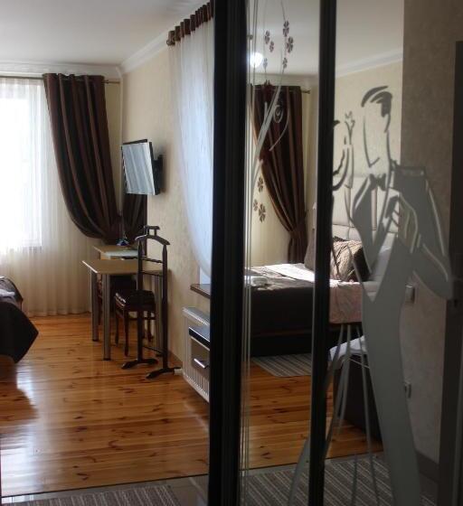 اتاق راحتی سه تخته, Villa Exclusive