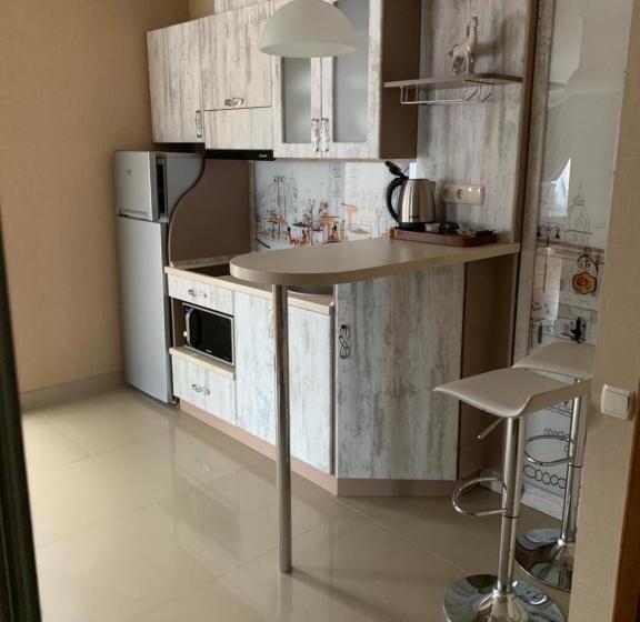 سوئیت با بالکن, Villa Exclusive