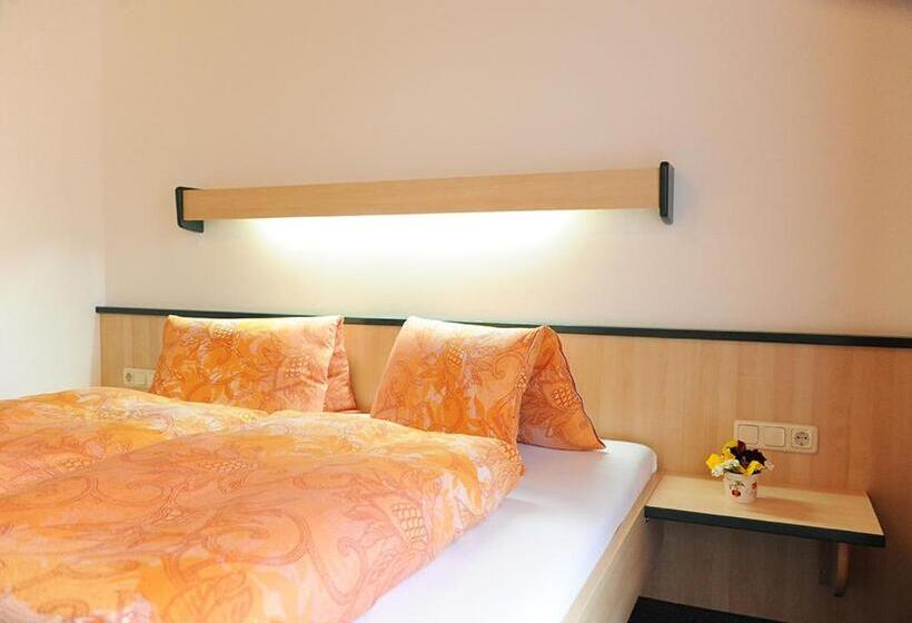 Chambre Standard, Gästehaus Standardhaus