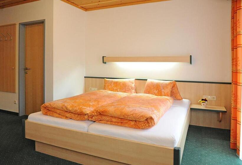 Quarto Estandar, Gästehaus Standardhaus