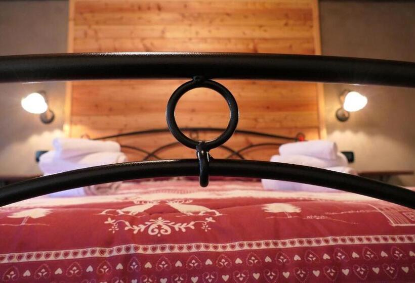 标准间, La Slitta