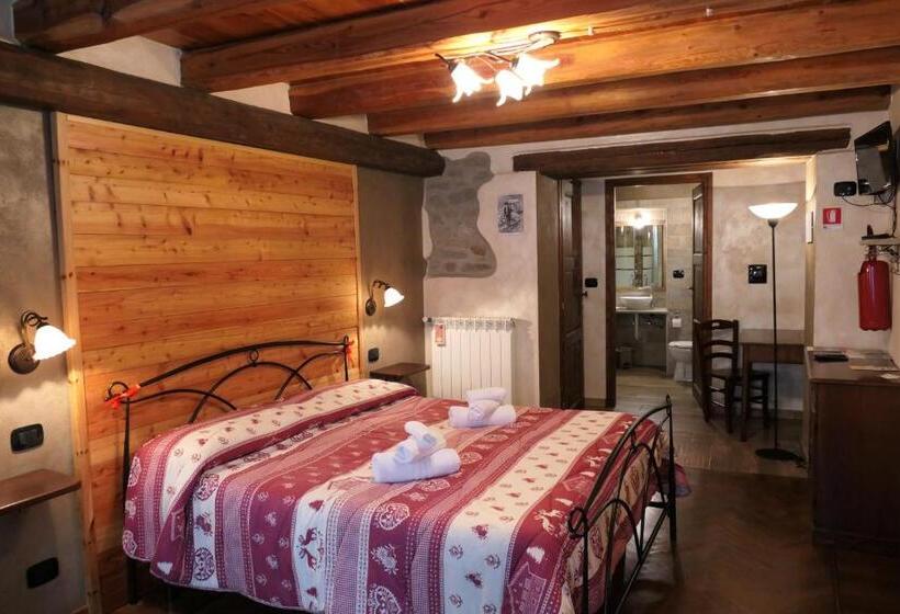 标准间, La Slitta