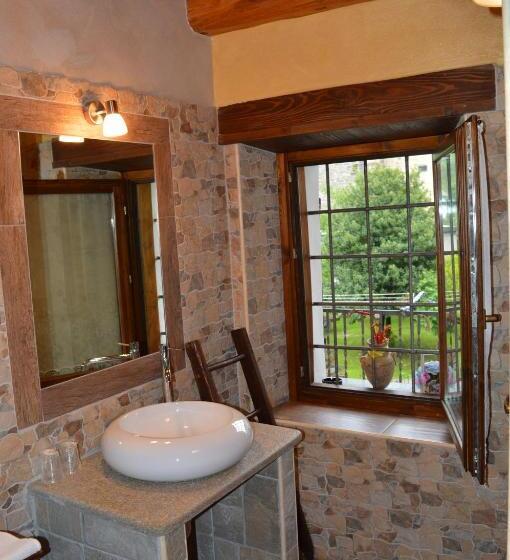 带阳台标准四人间, La Slitta