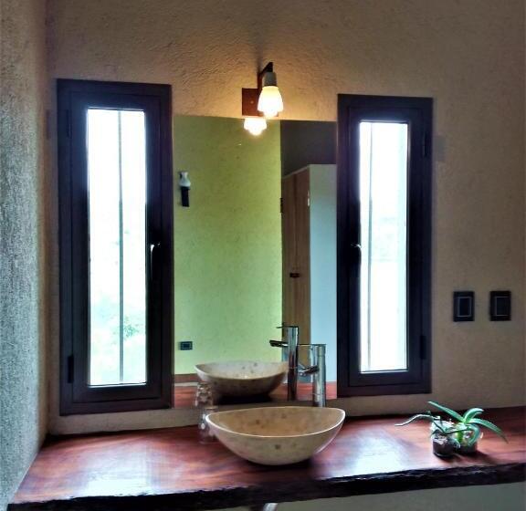 Suite with lake view, Peperina Lago Los Molinos