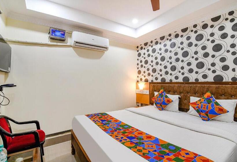 Deluxe Room, Fabhotel Sagar Royale