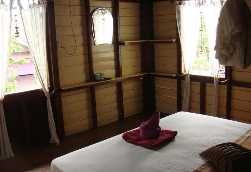 Номер Стандарт с Балконом, Crazygecko