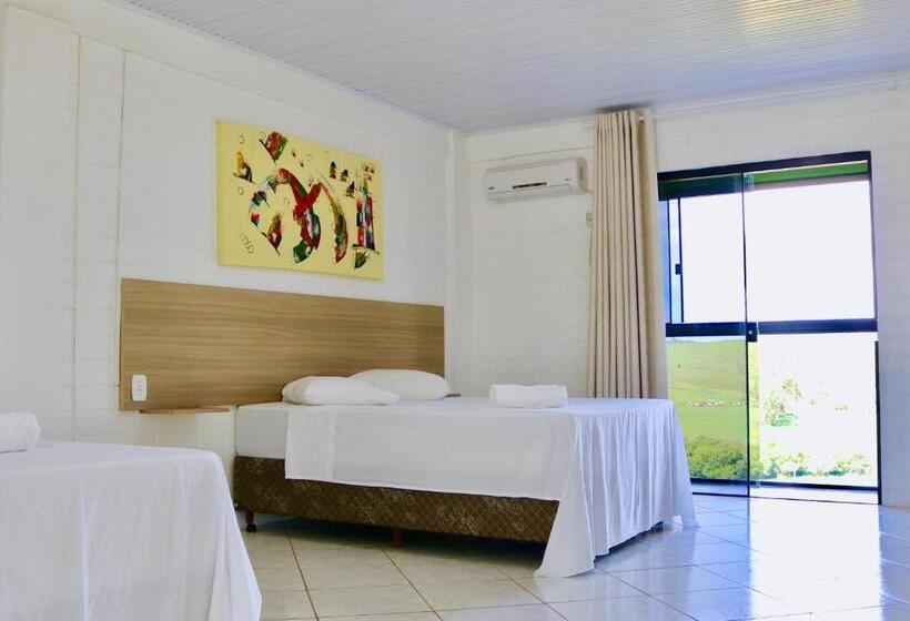 חדר קלאסי לשלושה, E Parque Das Tuias