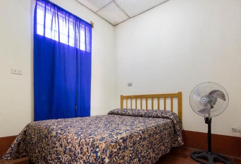 اتاق استاندارد, Frontera