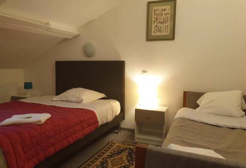 スタンダードトリプルルーム, Le Poudrier