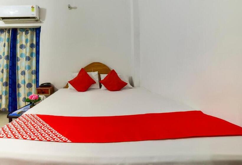 트리플 클래식 룸, Oyo Flagship Mamta