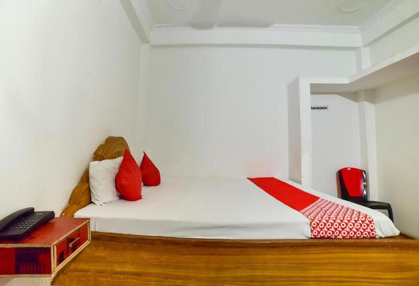 트리플 클래식 룸, Oyo Flagship Mamta