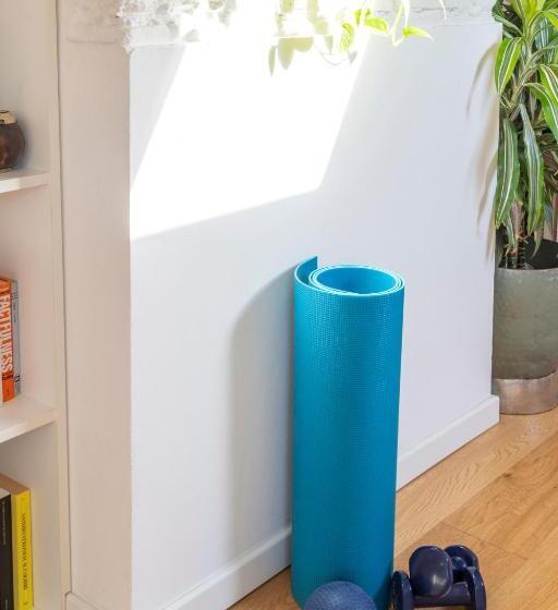 1 Bedroom Penthouse Apartment, Bright Attic And Studio In The Heart Of Milan