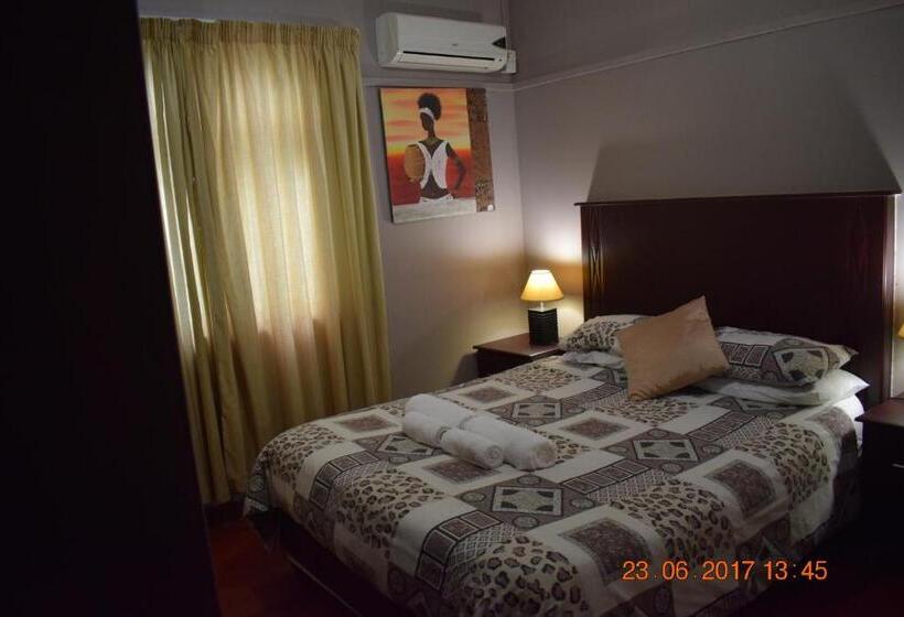 דירת חדר, Clycherco Self Catering