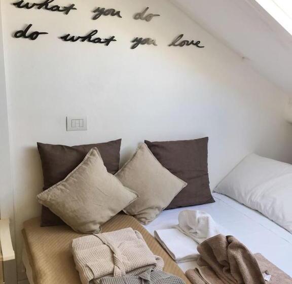اتاق استاندارد, Bright Attic And Studio In The Heart Of Milan