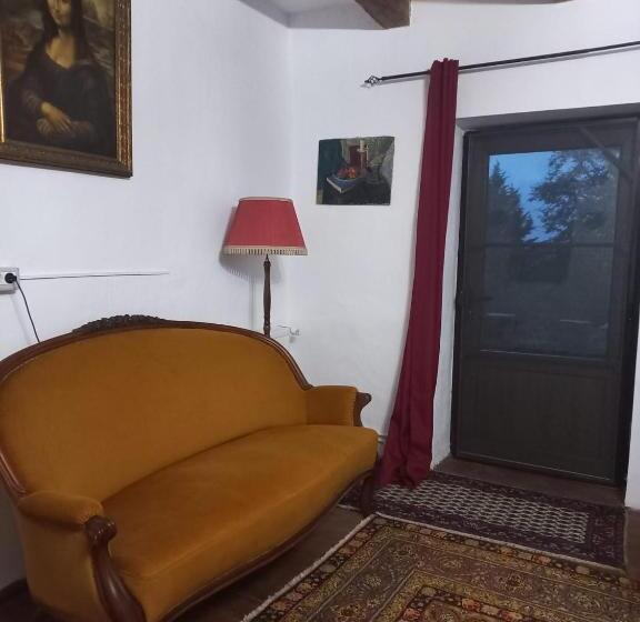 חדר סטנדרט לשלושה עם טרסה, La Amadeus & Monica