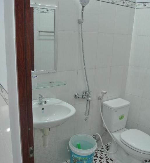 اتاق استاندارد با تخت بزرگ, Nhà Nghỉ Hoa Lý