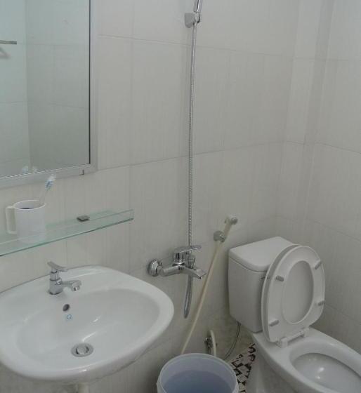 اتاق استاندارد با تخت بزرگ, Nhà Nghỉ Hoa Lý