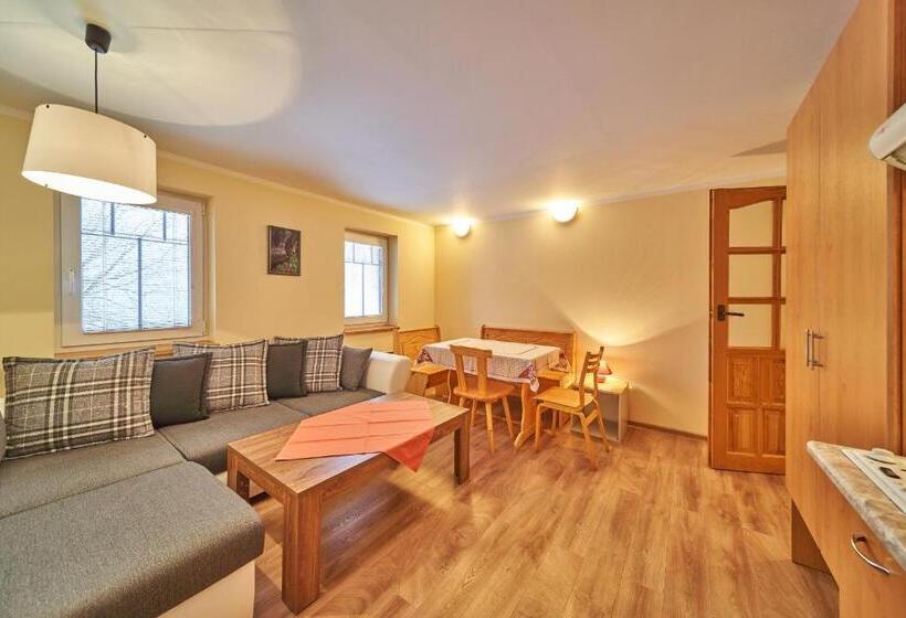 آپارتمان 1 خوابه, Penzion Koula