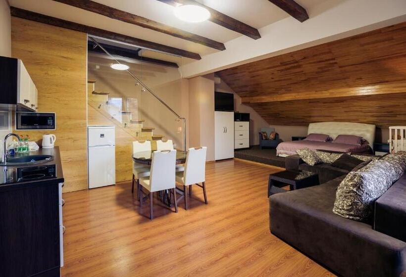 شقة ديلوكس غرفتين نوم, Saban Deluxe