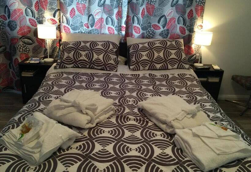 Номер Deluxe Вид на Горы, Scout Hall