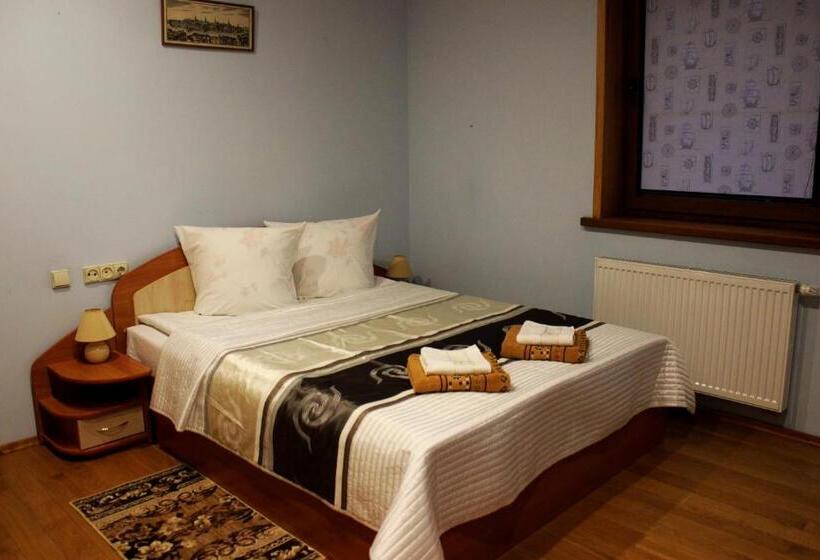 سوئیت 2 خوابه, Vidų Guest House