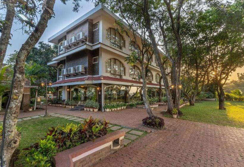 غرفة ديلوكس مطلة على الجبل, Valley View Grand Resort, Panhala   Premium Resort Hotel In Panhala