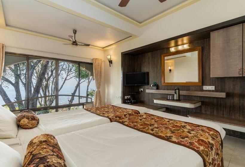 غرفة ديلوكس مطلة على الجبل, Valley View Grand Resort, Panhala   Premium Resort Hotel In Panhala