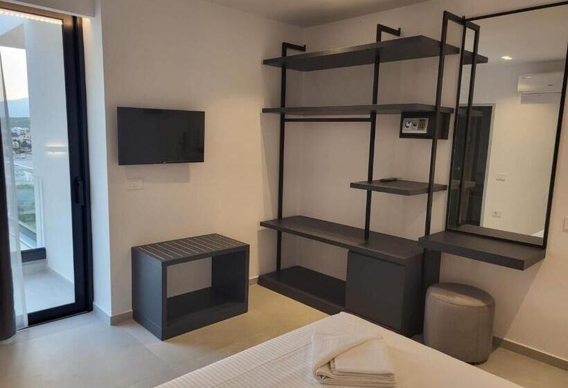 Cameră Deluxe cu Balcon, Adele Hotel Ksamil