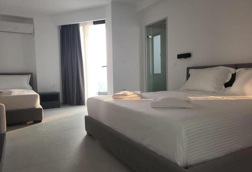 디럭스 트리플 룸, Adele Hotel Ksamil