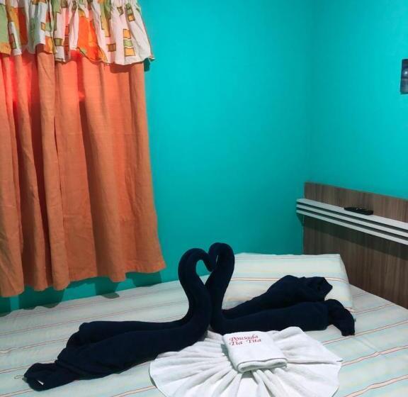 标准间, Pousada Tia Tita