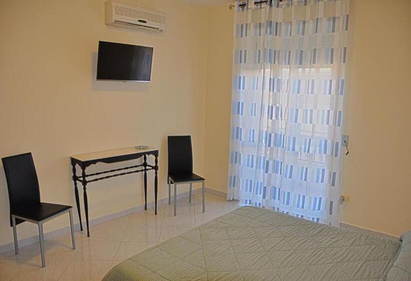 غرفة قياسية, B&b Italia