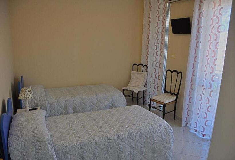 غرفة قياسية, B&b Italia