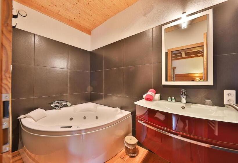 Номер Стандарт с Гидромассажем, Chambres D Hôtes Les Rondins De La Fecht