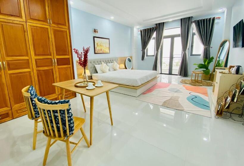 اتاق استاندارد با تخت بزرگ, Nắng Homestel Tây Ninh
