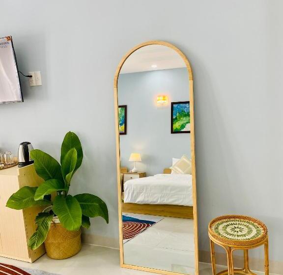 اتاق استاندارد با بالکن, Nắng Homestel Tây Ninh