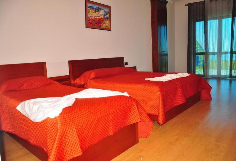 חדר סטנדרט לשלושה עם נוף לגינה, Dajti Park Resort