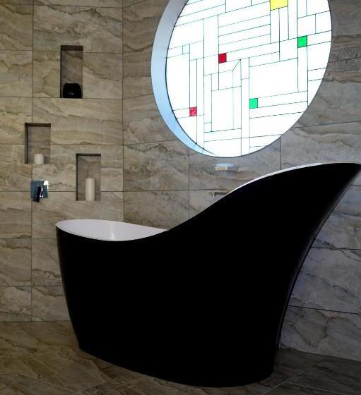 סוויטה, Circa 1936